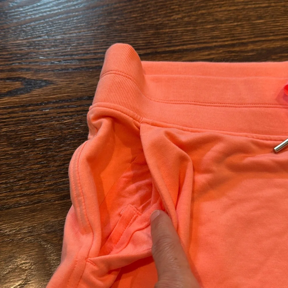 **NWT** Athleta Balance SOFT Shorts - Picture 5 of 6